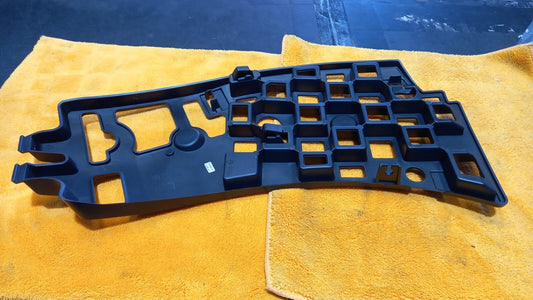 STAFFA SX SINISTRA PARAURTI ANTERIORE PEUGEOT 3008 DAL 2009 IN POI =1611188780