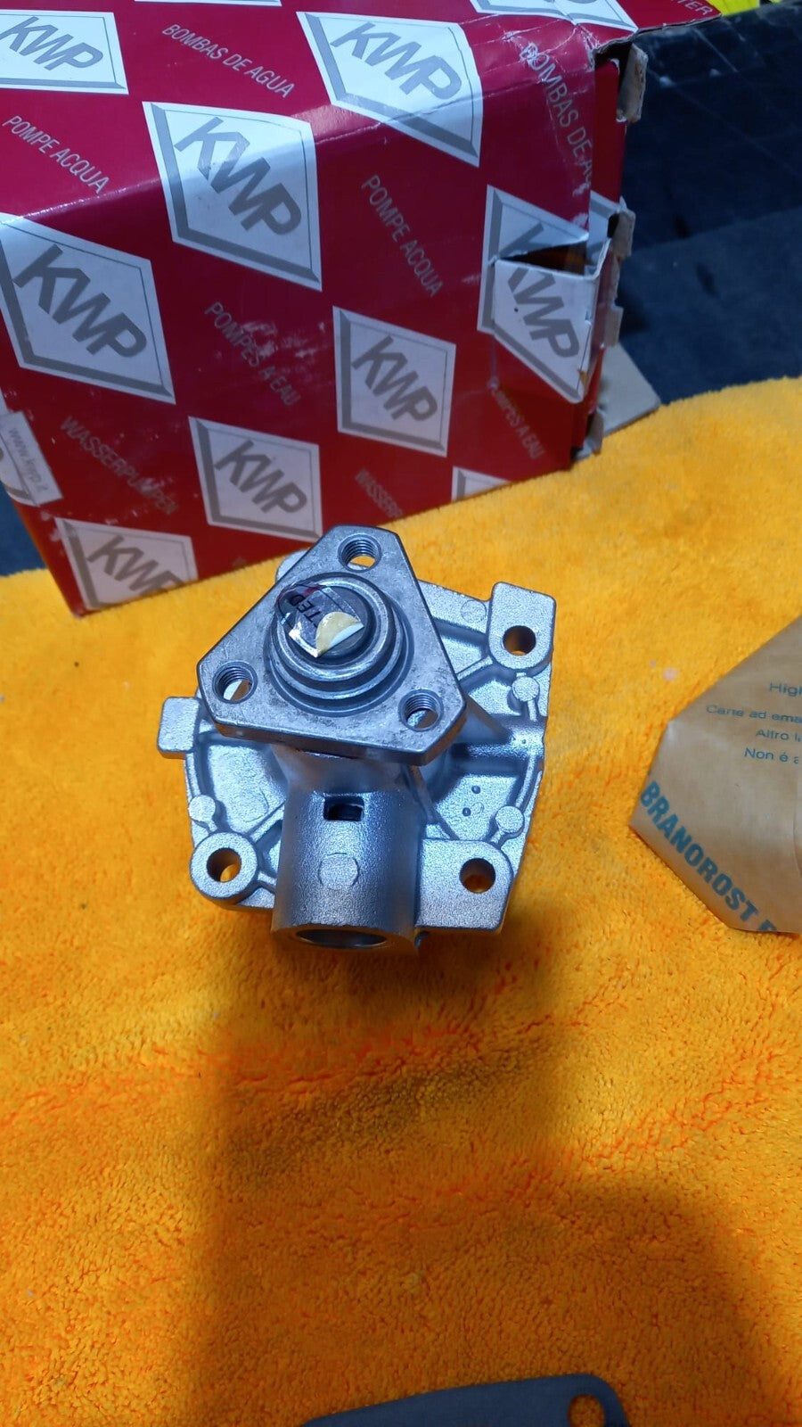 KWP 10559 POMPA ACQUA FIAT UNO,