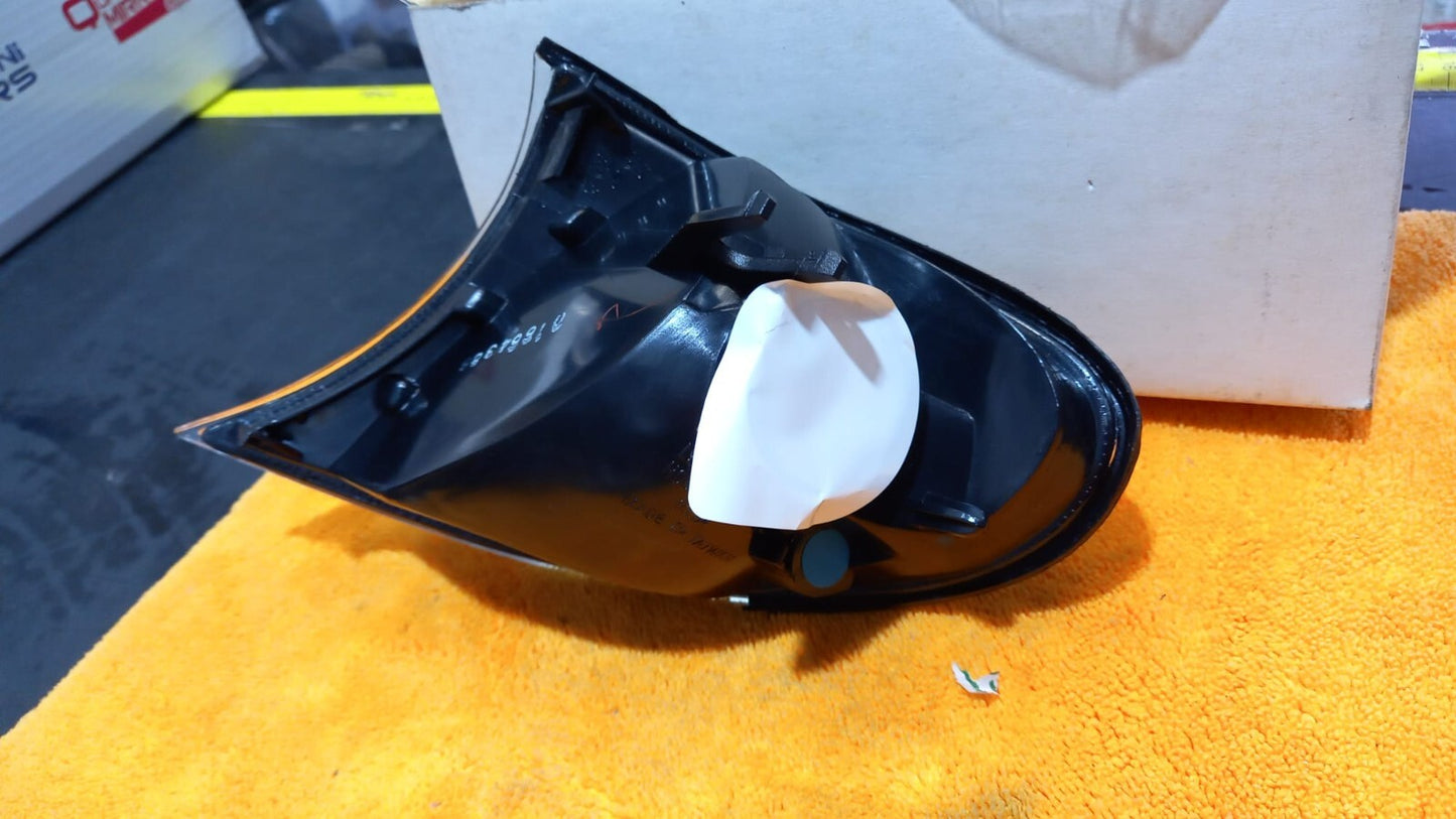 FANALE FRECCIA CRISTAL CON BORDO NERO SX SINISTRA BMW SERIE 3 E 46 2001 IN POI