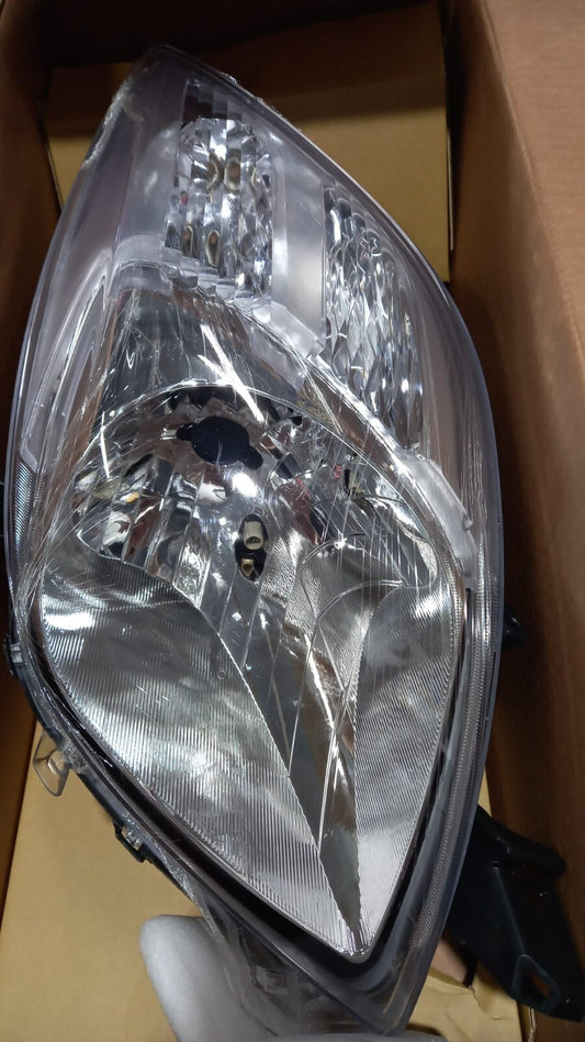 FARO ,PROIETTORE, FANALE, DX DESTRO TOYOTA YARIS DAL 2006 AL 2008 MOD ICHIKOH