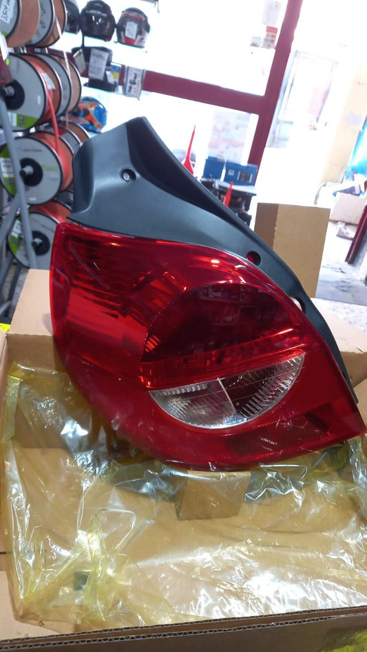 FANALE  POSTERIORE  SINISTRO  RENAULT CLIO  DAL  2005 in poi