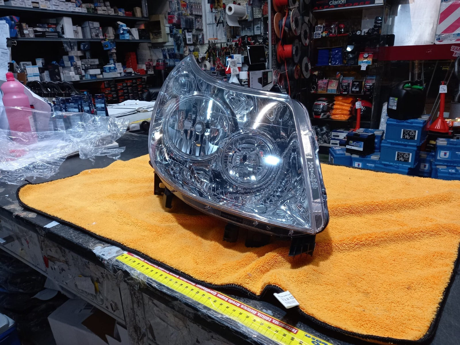 FANALE PROIETTORE DX DESTRO FIAT DUCATO ,BOXER,JUMPER,DAL2006 AL 2010