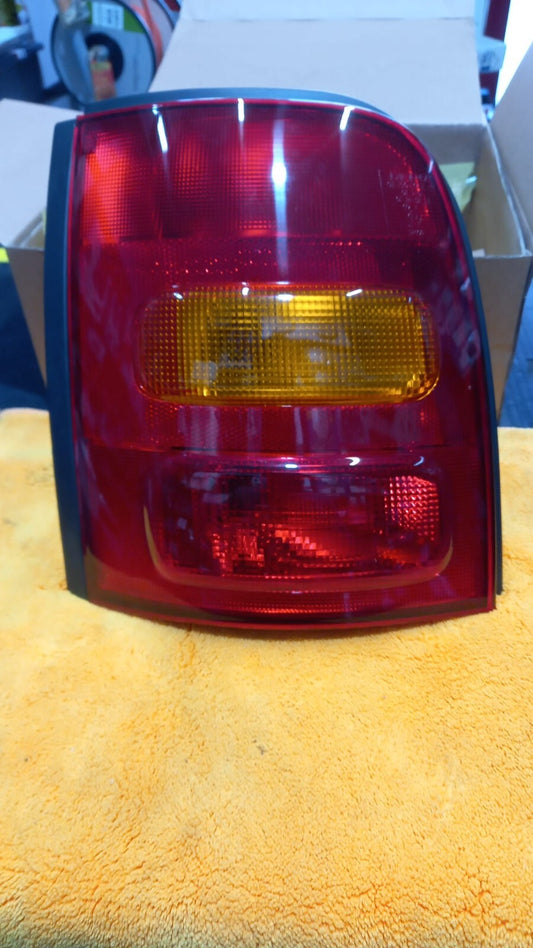 GR OTTICO FANALE POSTERIORE /SX SINISTRO NISSAN MICRA 04/98 08/00