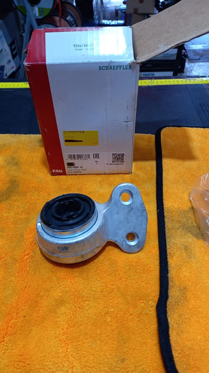FAG 829 0359 10 SUPPORTO, BRACCIO OSCILLANTE BMW SERIE 3 DAL 1998 AL 2005 BENZIN