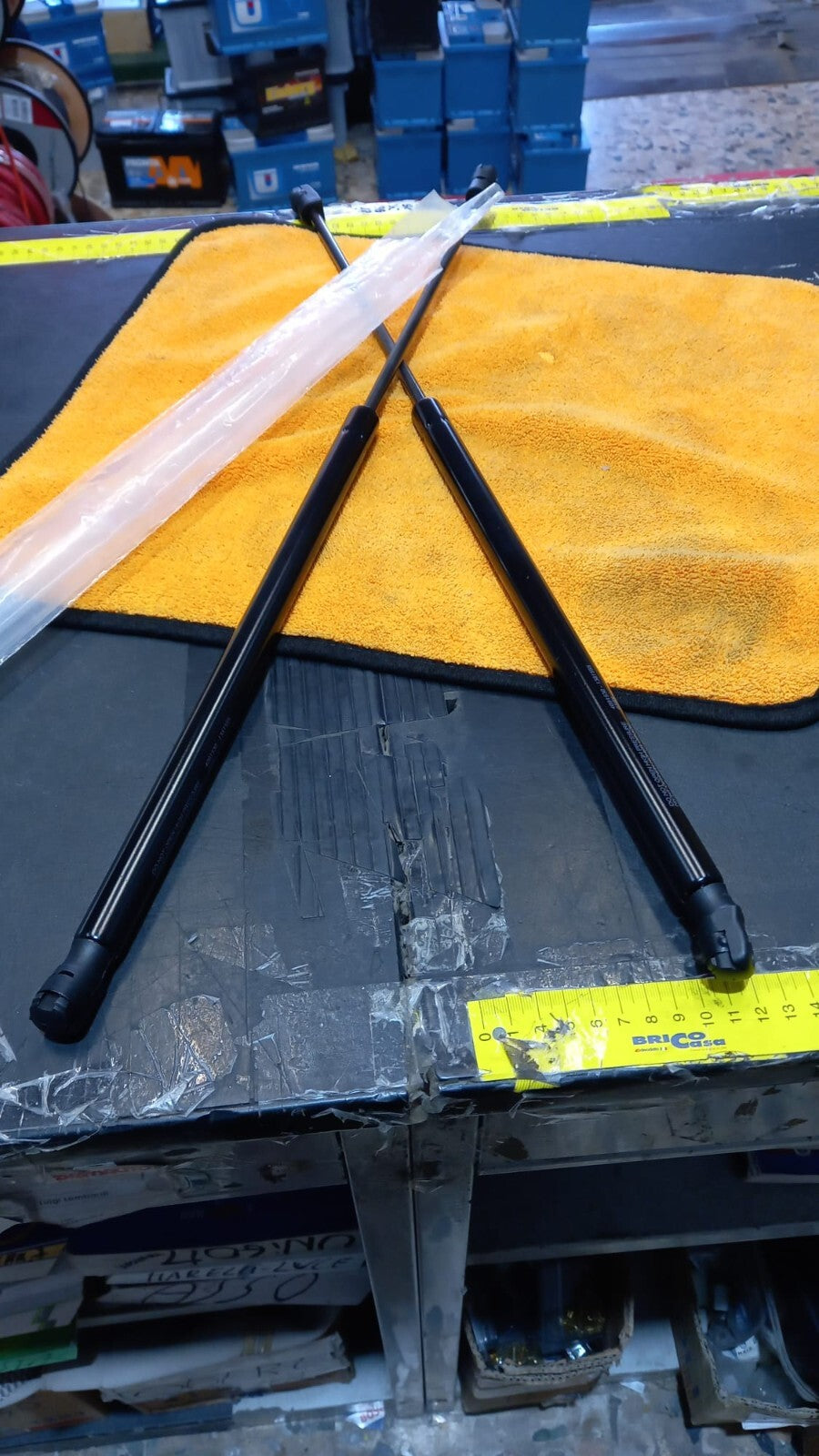 KIT MOLLE AMMORTIZZATORI A GAS PORTELLONE COFANO FORD SMAX DAL 2006 IN POI