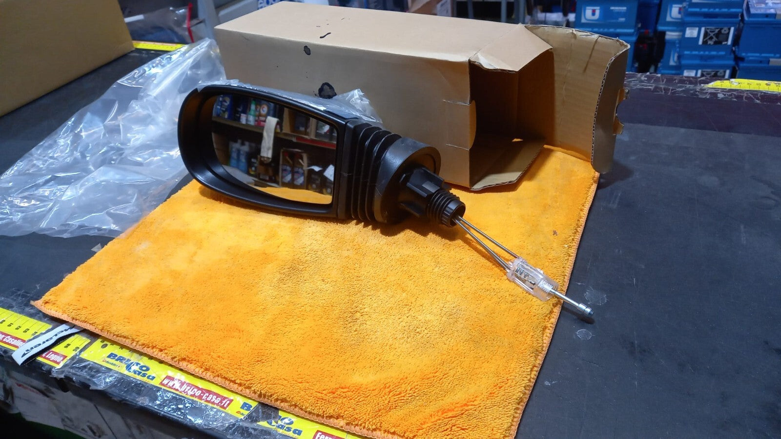 SPECCHIO RETROVISORE SX SINISTRO FIAT PUNTO DAL 1999 IN POI