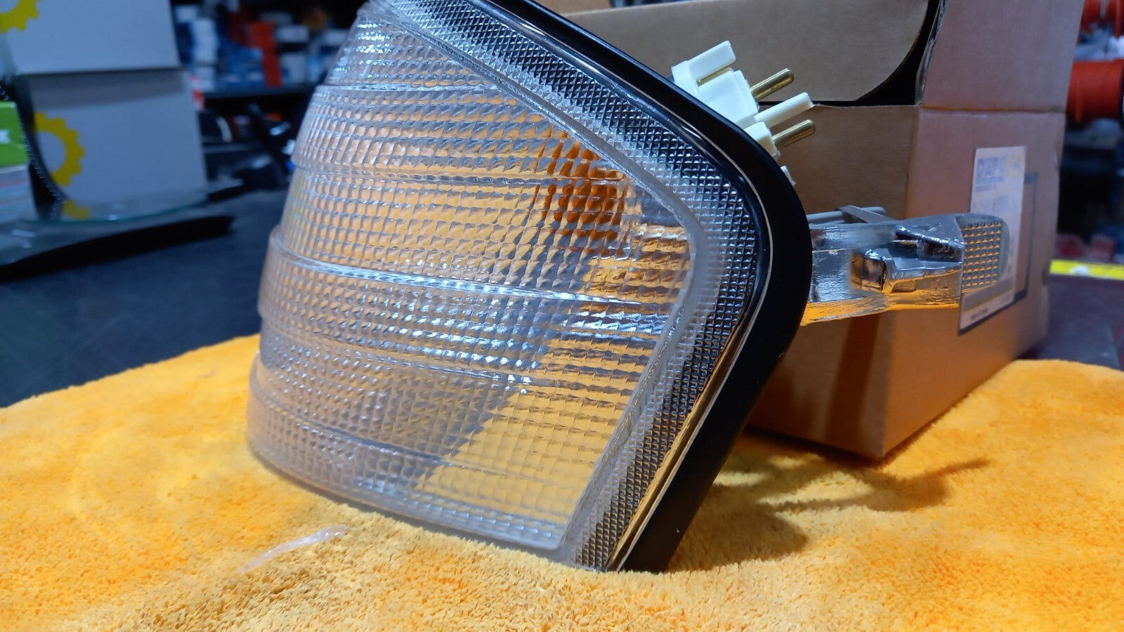 FANALE FRECCIA ATERIORE SX SINISTRA MERCEDES CLASSE C W202 06/93 AL  06/00