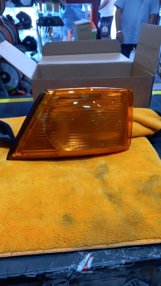 FANALE FRECCIA ANTERIORE DX DESTRA IVECO DAILY DAL 2000 IN POI