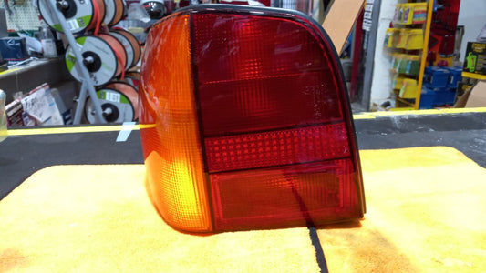 FANALE POSTERIORE SX SINISTRO VOLKSWAGEN POLO DAL 1994 AL1999