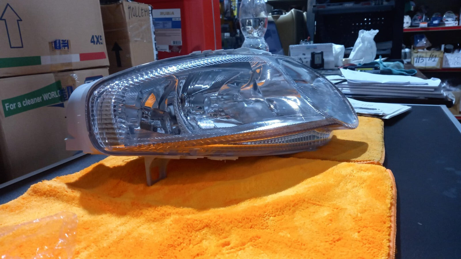FARO FANALE PROIETTORE DX DESTRO ALFA ROMEO 147 DAL 2000 AL 2004