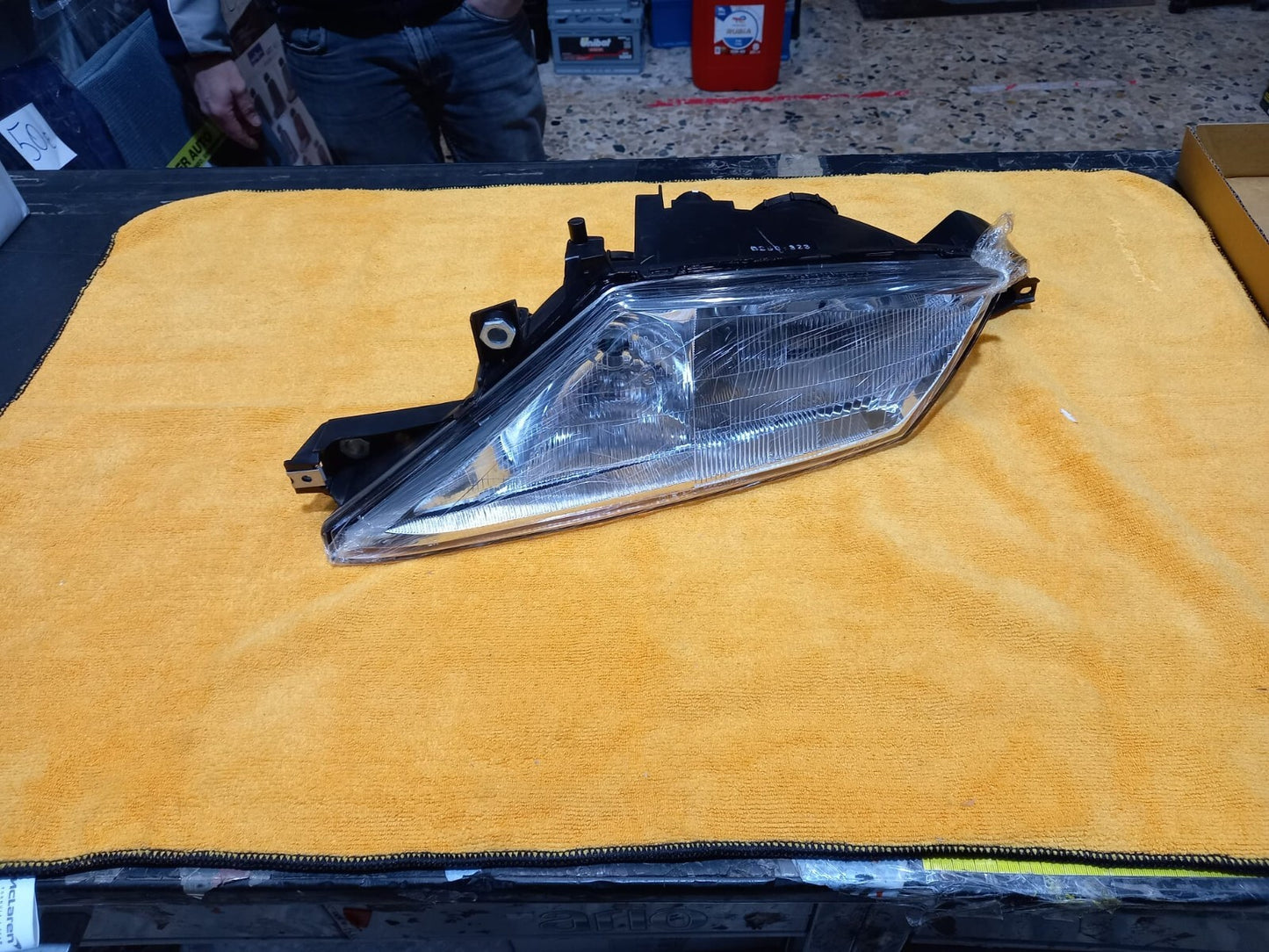 FARO,FANALE,PROIETTORE,SX SINISTRO LANCIA Y ANNO 2000 IN POI