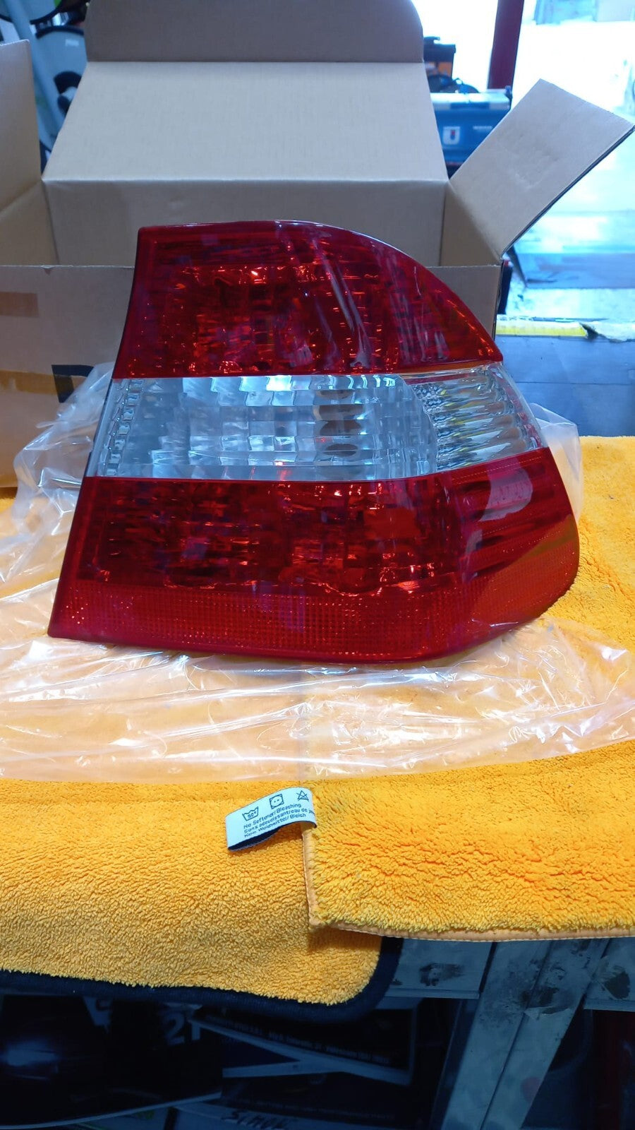 FANALE POSTERIORE DX DESTRO BMW SERIE 3 E 46 DAL 2001 AL 2005