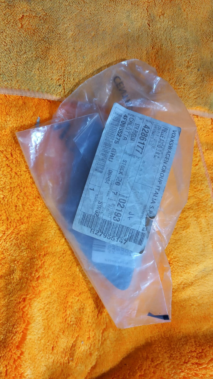 4F0955275GRU TAPPO COPERTURA LAVAFARI  SX SINISTRO AUDI A 6 DAL 2004 IN POI