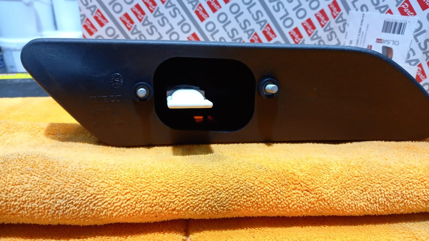 FANALE LATERALE FRECCIA DX DESTRA IVECO DAILY CASSONATO  DAL 2000 AL 2006