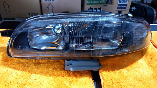 FARO PROIETTORE SX SINISTRO FIAT BRAVO =BRAVA 1995 IN POI