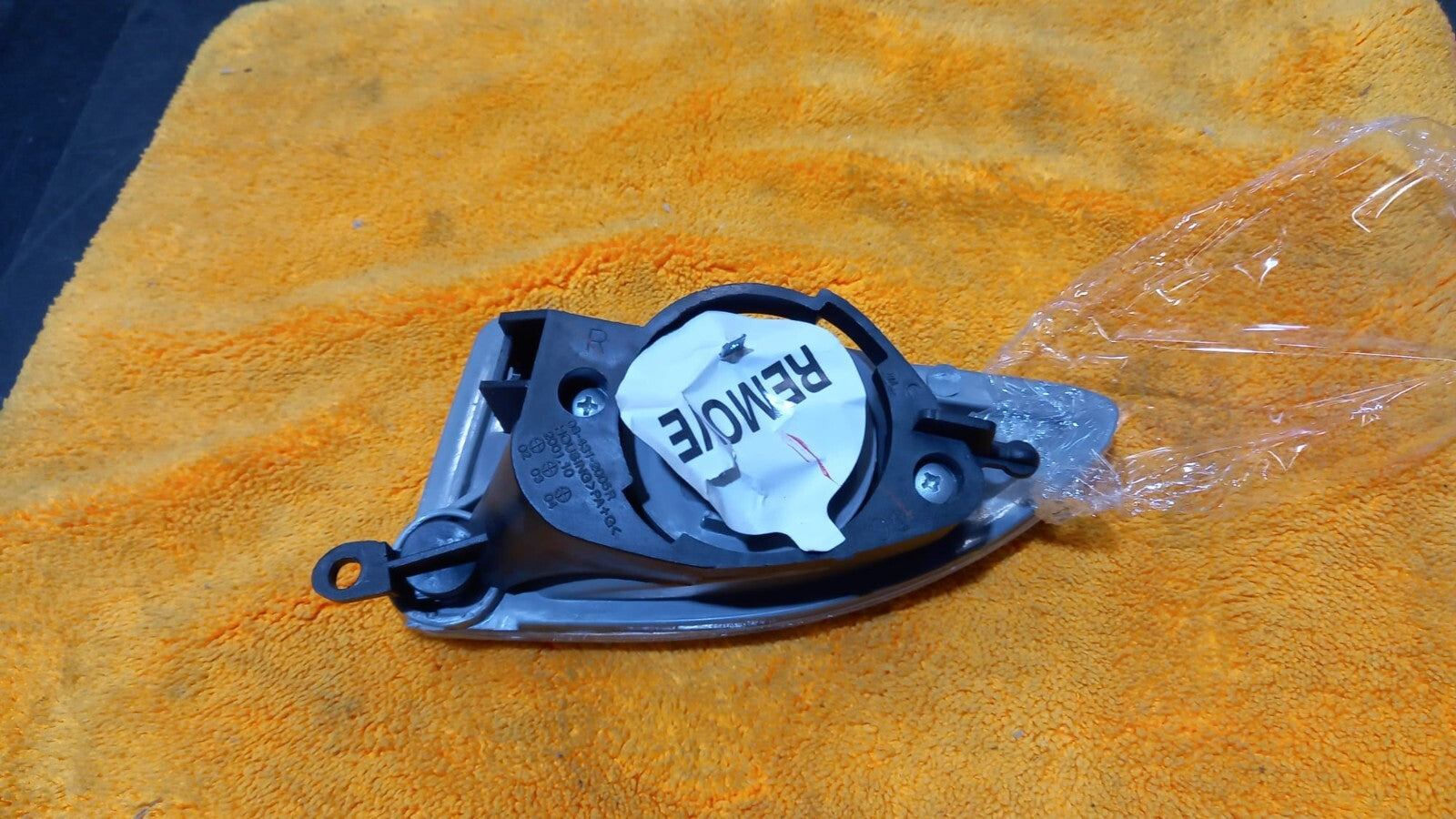 FENDINEBBIA DX DESTRO FORD FOCUS DAL 1998 AL 2001