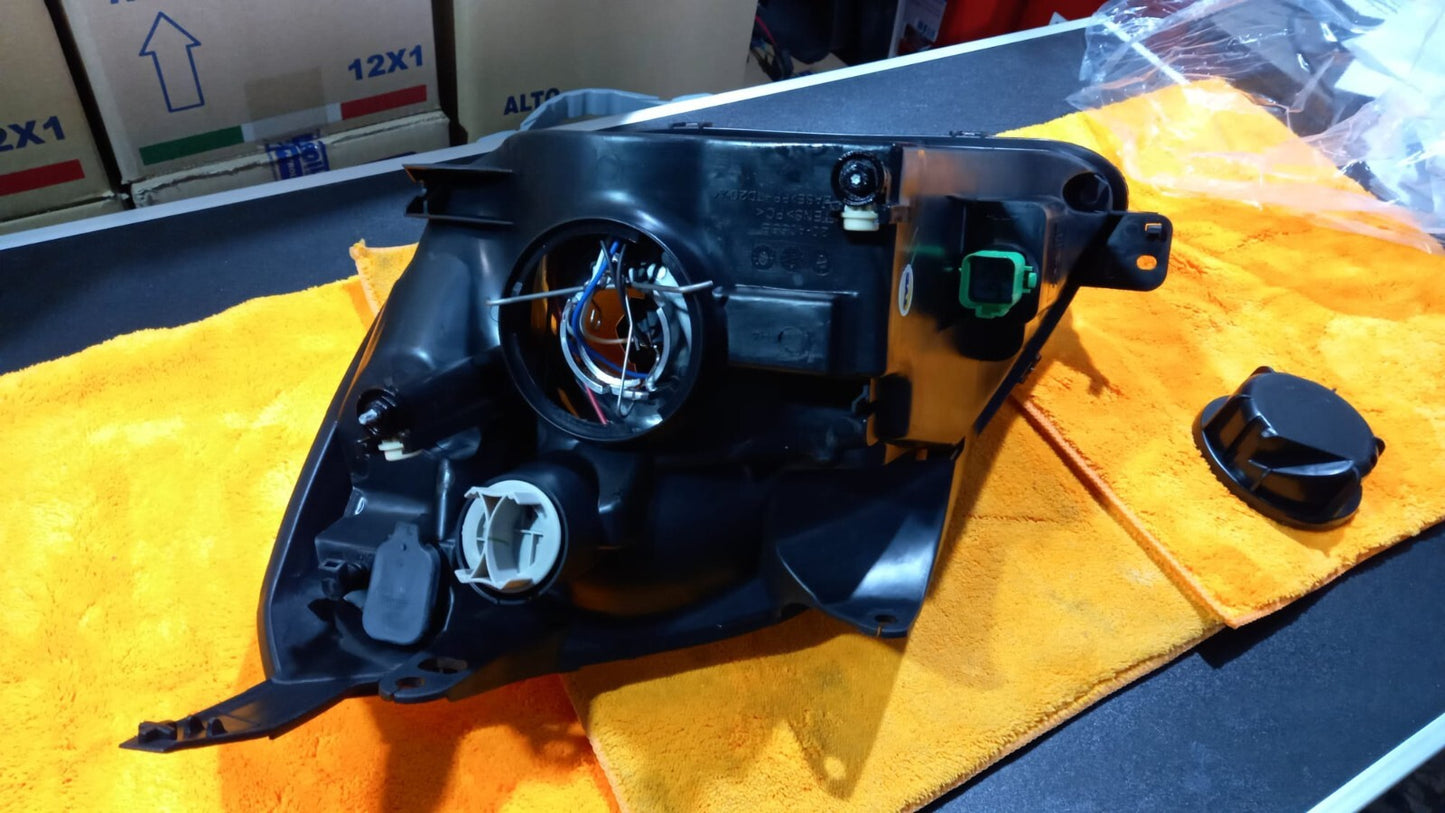 FARO PROIETTORE DX DESTRO FORD FIESTA 2002 A 2005