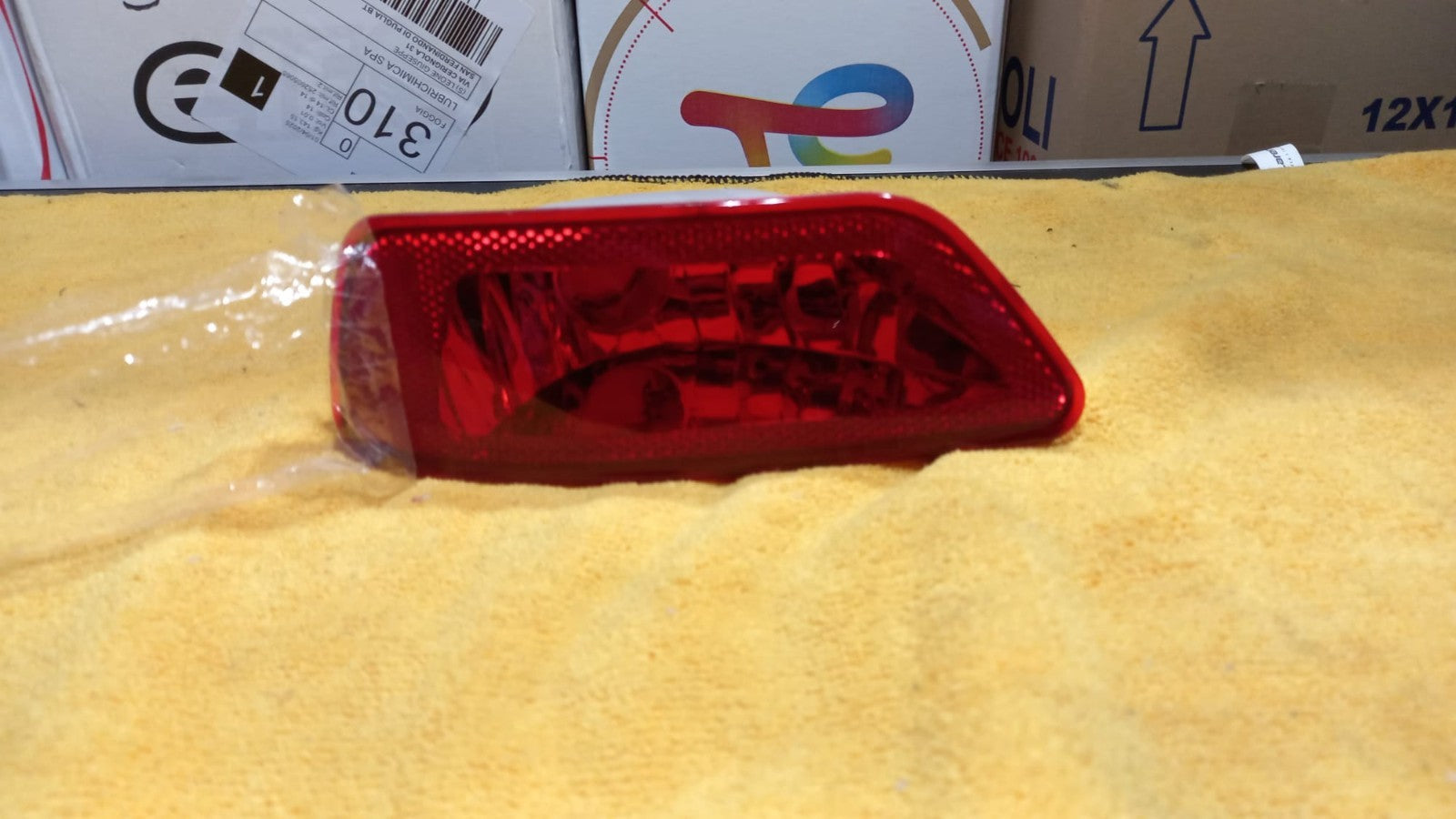 DEPO FANALE POSTERIORE RETRONEBBIA  DESTRO DX  FIAT FREEMONT  TUTTE =K57010716AC