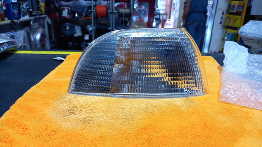FANALE FRECCIA ANTERIORE DX DESTRA  FIAT PUNTO DAL 1993 AL 1999