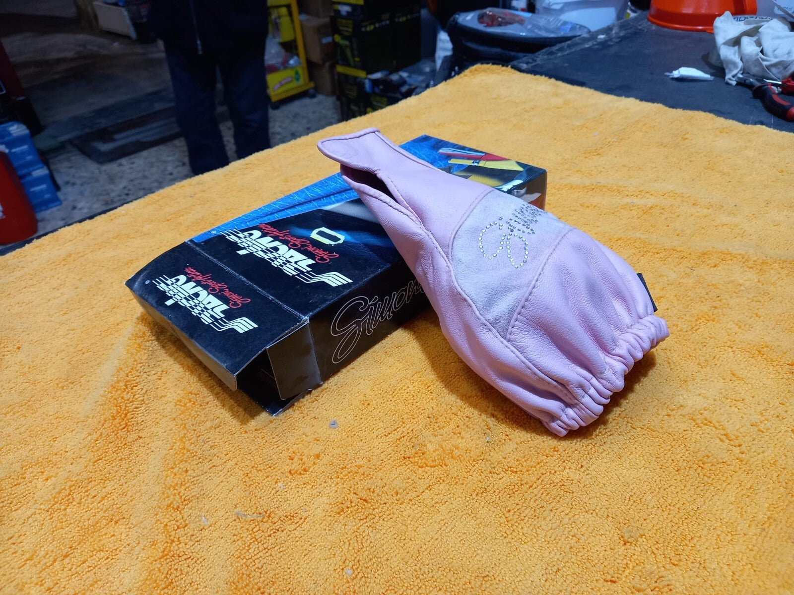 CUFFIA UNIVERSALE SIMONI RACING PELLE ROSA