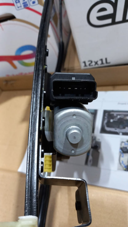 ALZAVETRO ALZACRITALLO CONFORT ANT. DX DESTRO RENAULT MODUS =8200277578, 748375