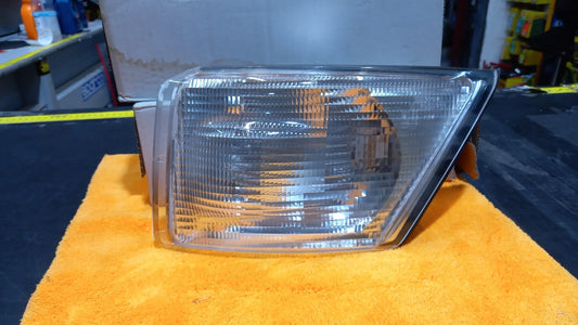 FANALE FRECCIA ANTERIORE SX SINISTRA IVECO DAILY DAL 2000 AL 2006