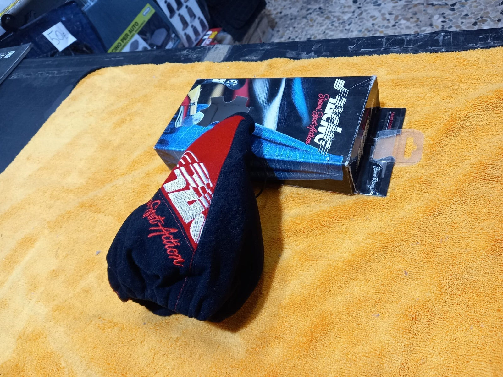 CUFFIA CAMBIO SIMONI RACING MICROFIBRA NERO/ ROSSO