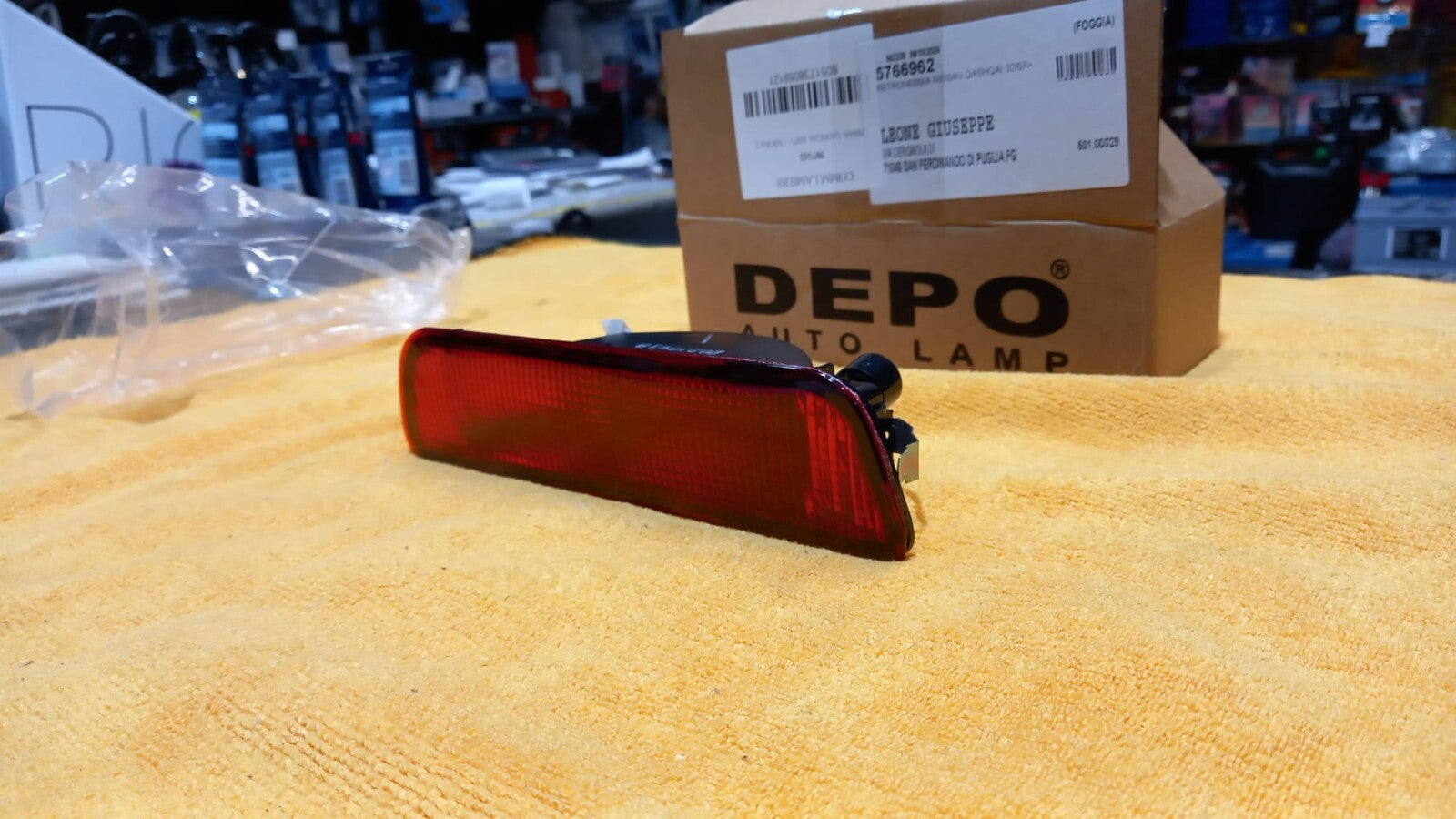 FANALE POSTERIORE RETRONEBBIA NISSAN QASHQAI DAL 2007 IN POI DX =SX