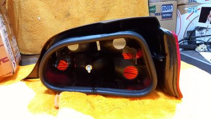 TYC 11-0020-01-2 FANALE POSTERIORE SX SINISTRO  CITROEN SAXO DAL 1999 AL 2002