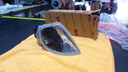 FANALE FRECCIA ANTERIORE DESTRA CITROEN SAXO DAL 1996 AL 1999