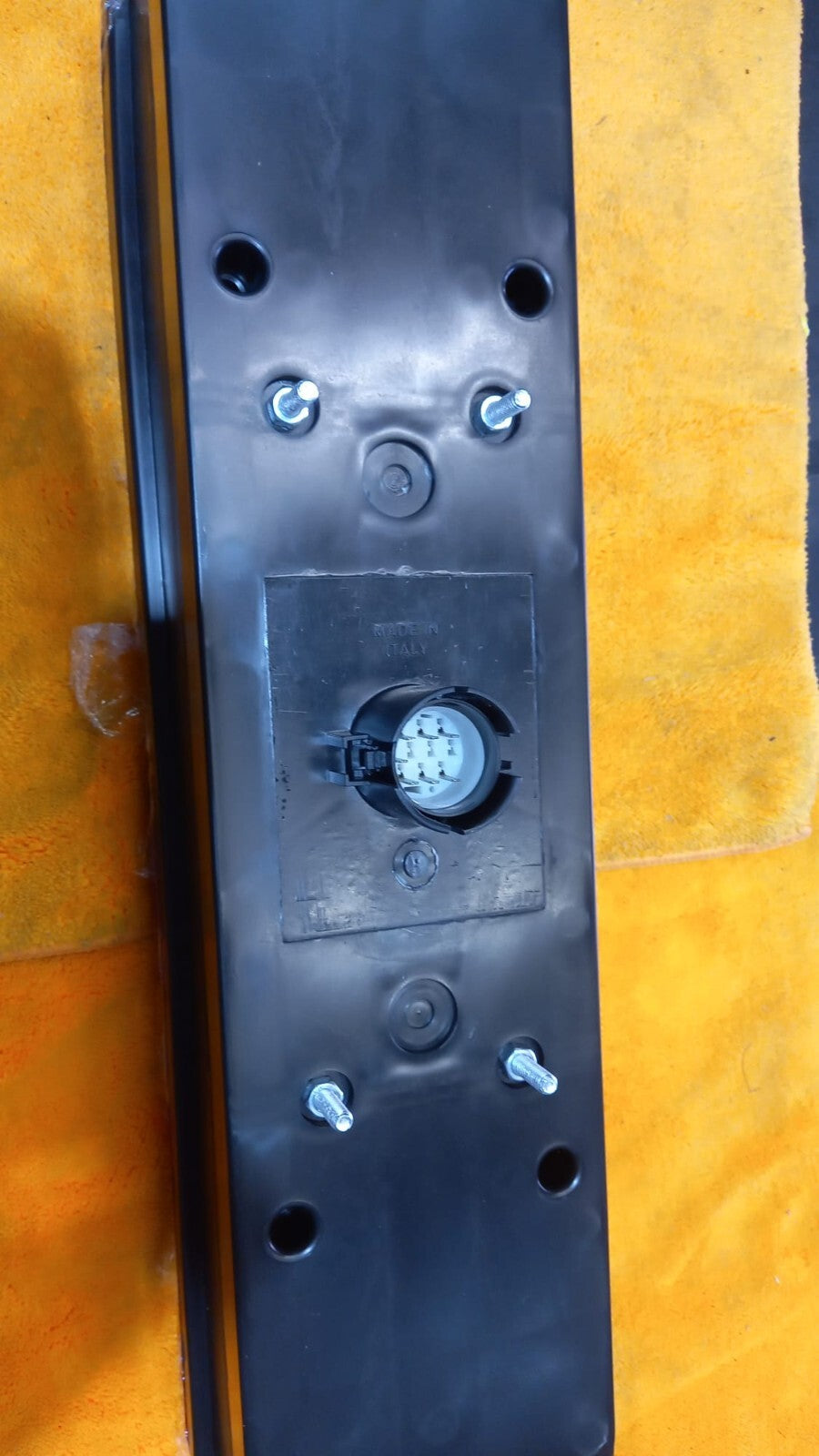 FANALE POSTERIORE DX IVECO CAMION,BILICI ,TIR,AUTOCARRI FURGONI