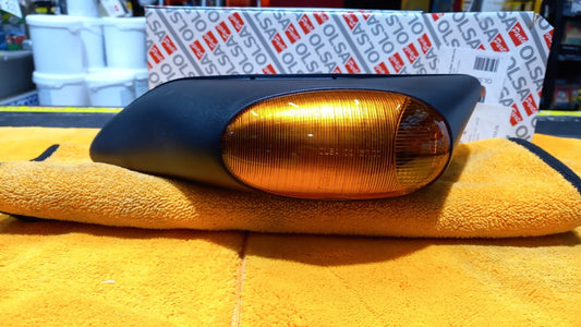 FANALE LATERALE FRECCIA DX DESTRA IVECO DAILY CASSONATO  DAL 2000 AL 2006