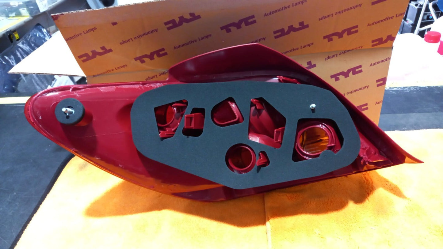 FANALE POSTERIORE SX SINISTRO PEUGEOT 307  DAL 2001 AL 2005