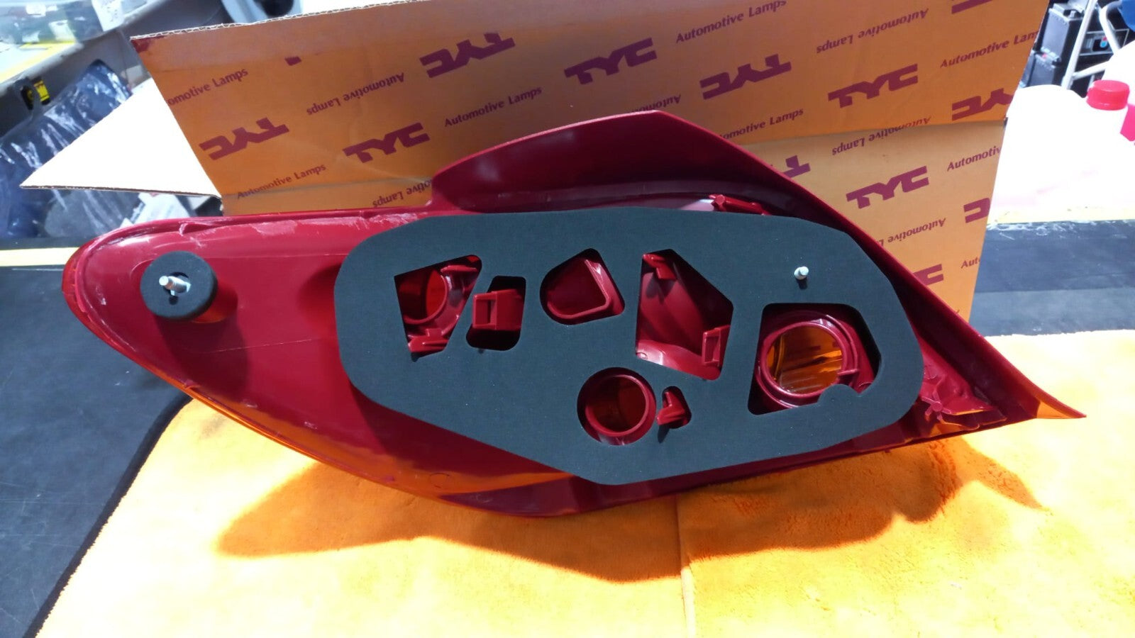 FANALE POSTERIORE SX SINISTRO PEUGEOT 307  DAL 2001 AL 2005
