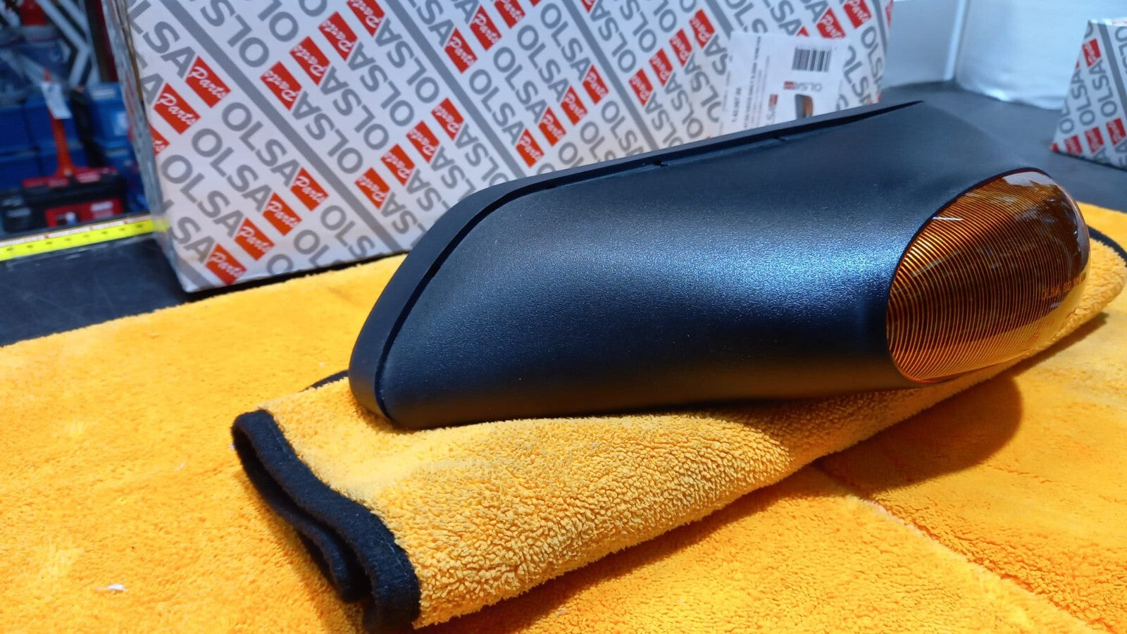 FANALE LATERALE FRECCIA DX DESTRA IVECO DAILY CASSONATO  DAL 2000 AL 2006