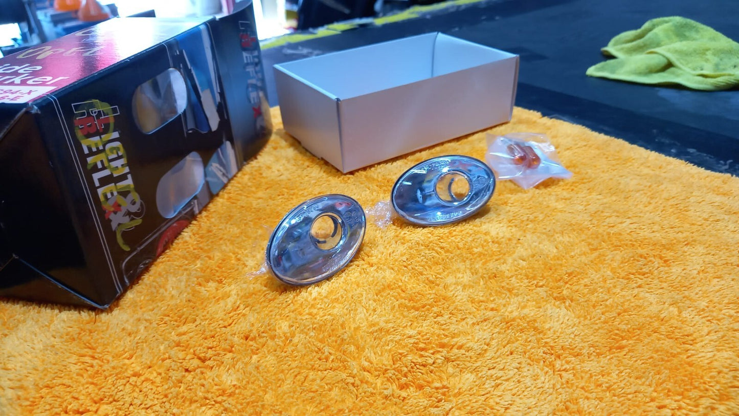 KIT FANALINI FRECCIA LOOK SPORTIVO PER OPEL CORSA DAL 1993 AL 2006 ,OPEL TIGRA