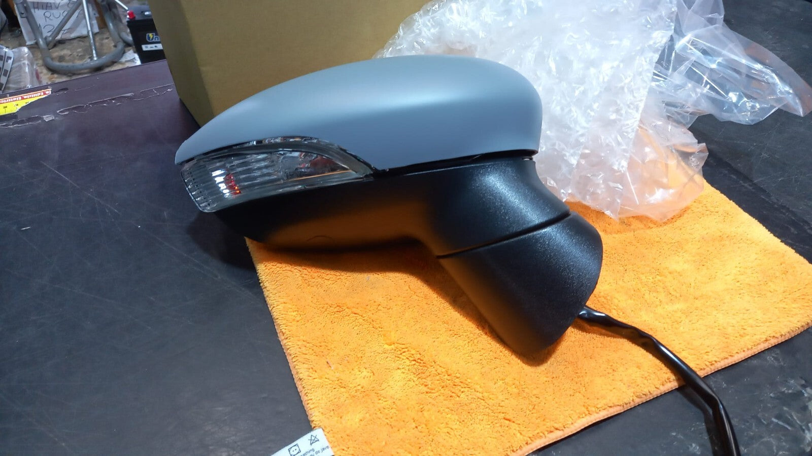 MAX 24053002 SPECCHIO RETROVISORE DX DESTRO FORD FIESTA DAL 2008 AL 12-2012