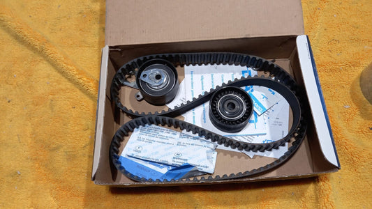 DAYCO KTB914 KIT DISTRIBUZIONE C3 1.6HDI 09=PEUGEOT 1.6HDI