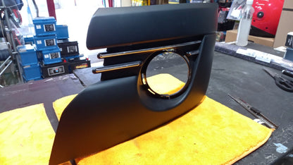GRIGLIA SX SINISTRA PARAURTI NERA PEUGEOT  3008 DAL 2009 AL 2013 FORI CROM FEND.