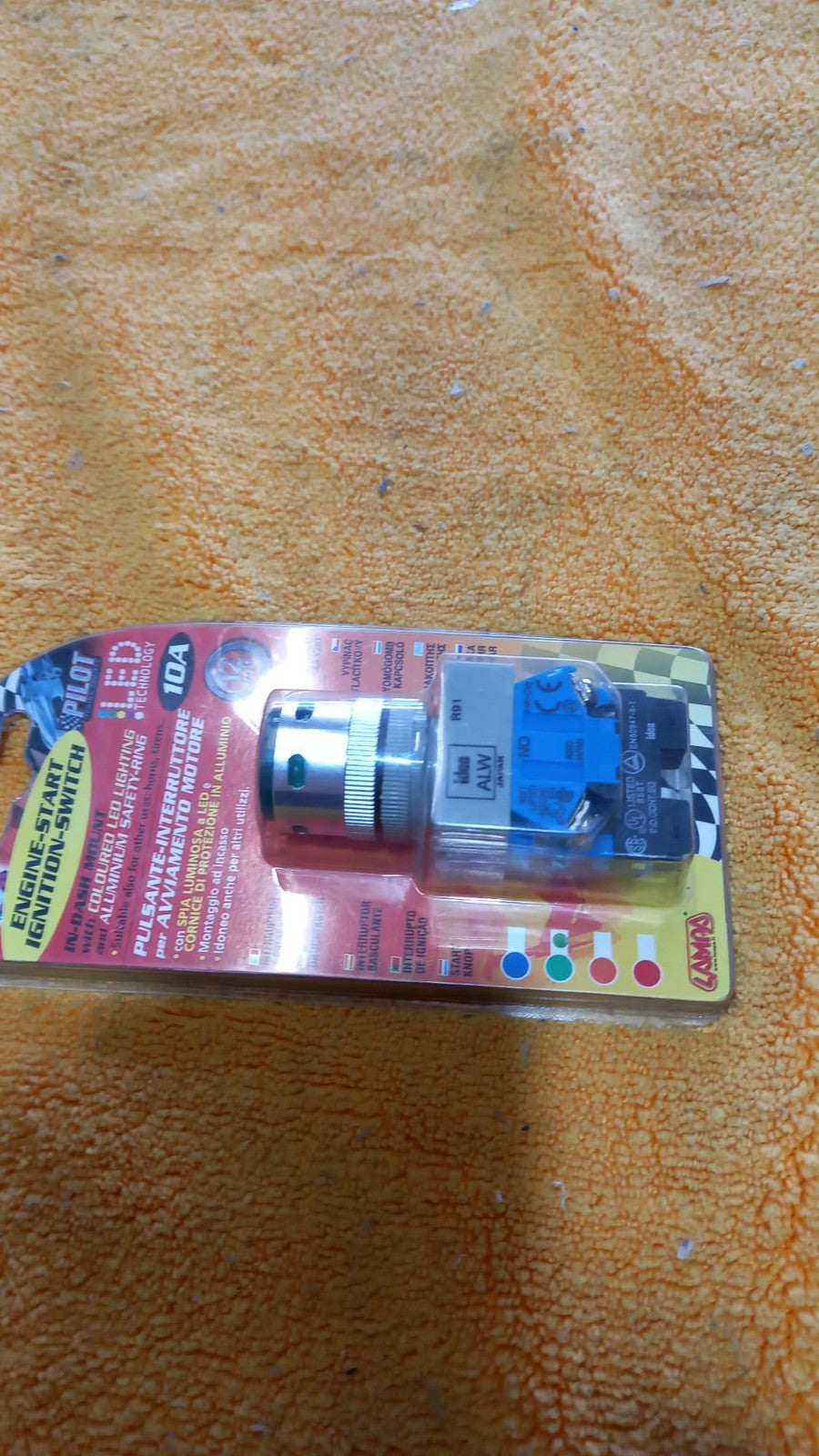 Interruttore a pulsante  12V Verde  10A Per avviamento motore. Con spia luminosa